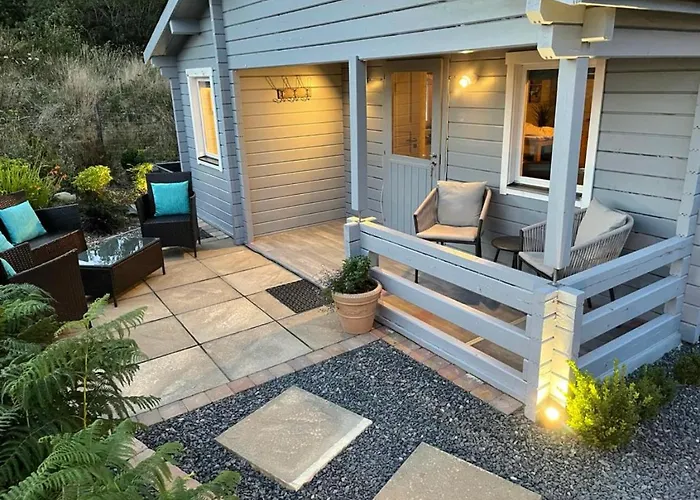 Rockschapel Cabin 30B